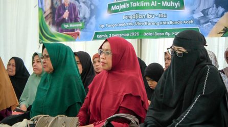 Pererat Silaturahmi, Majelis Taklim Al-Muhyi Gampong Pango Deah Gelar Pengajian Rutin dan Memperingati Maulid Nabi Muhammad SAW
